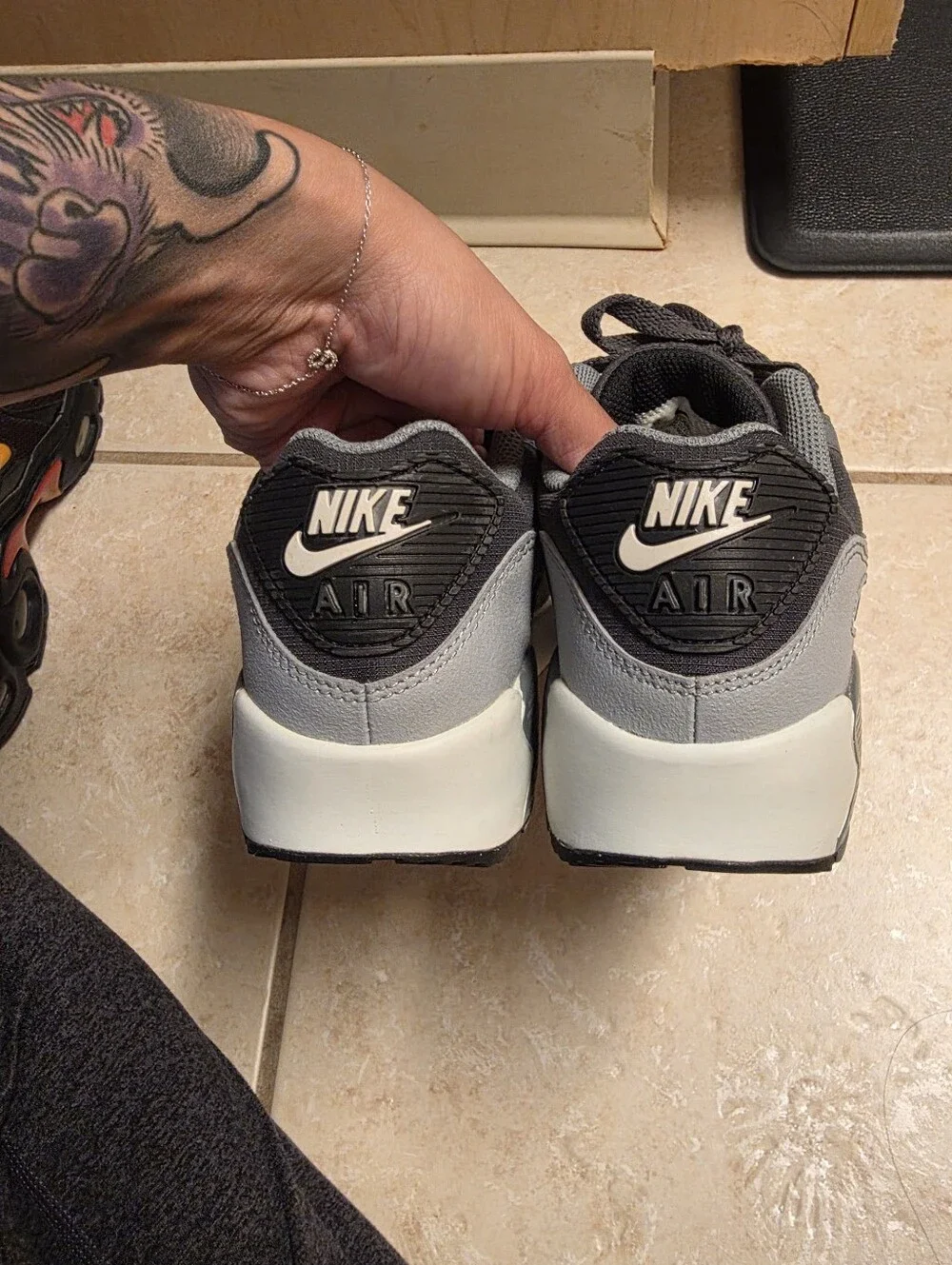 Nike Dark Gray Mesh & Suede Trainers